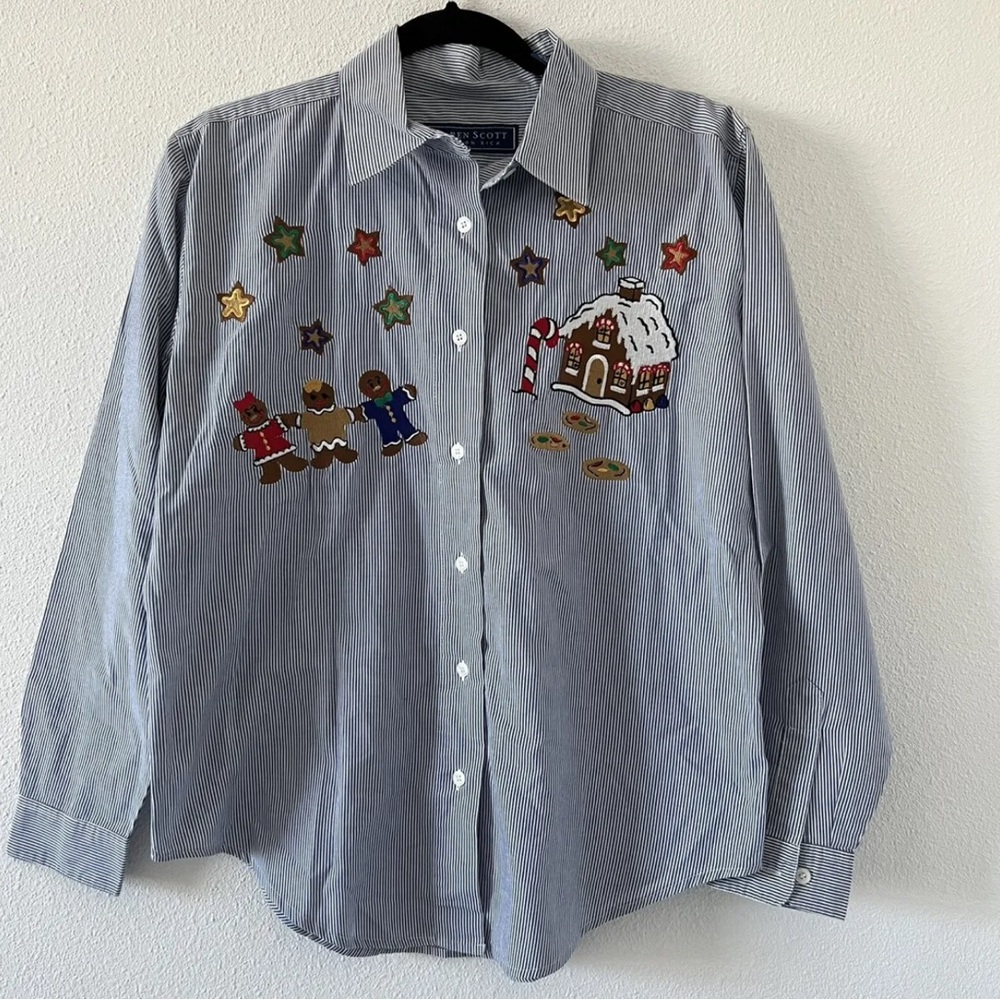 90’s Vintage Karen Scott Embroidered Gingerbread Button Down